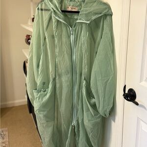 We The Free Green Lightweight Hooded Poncho